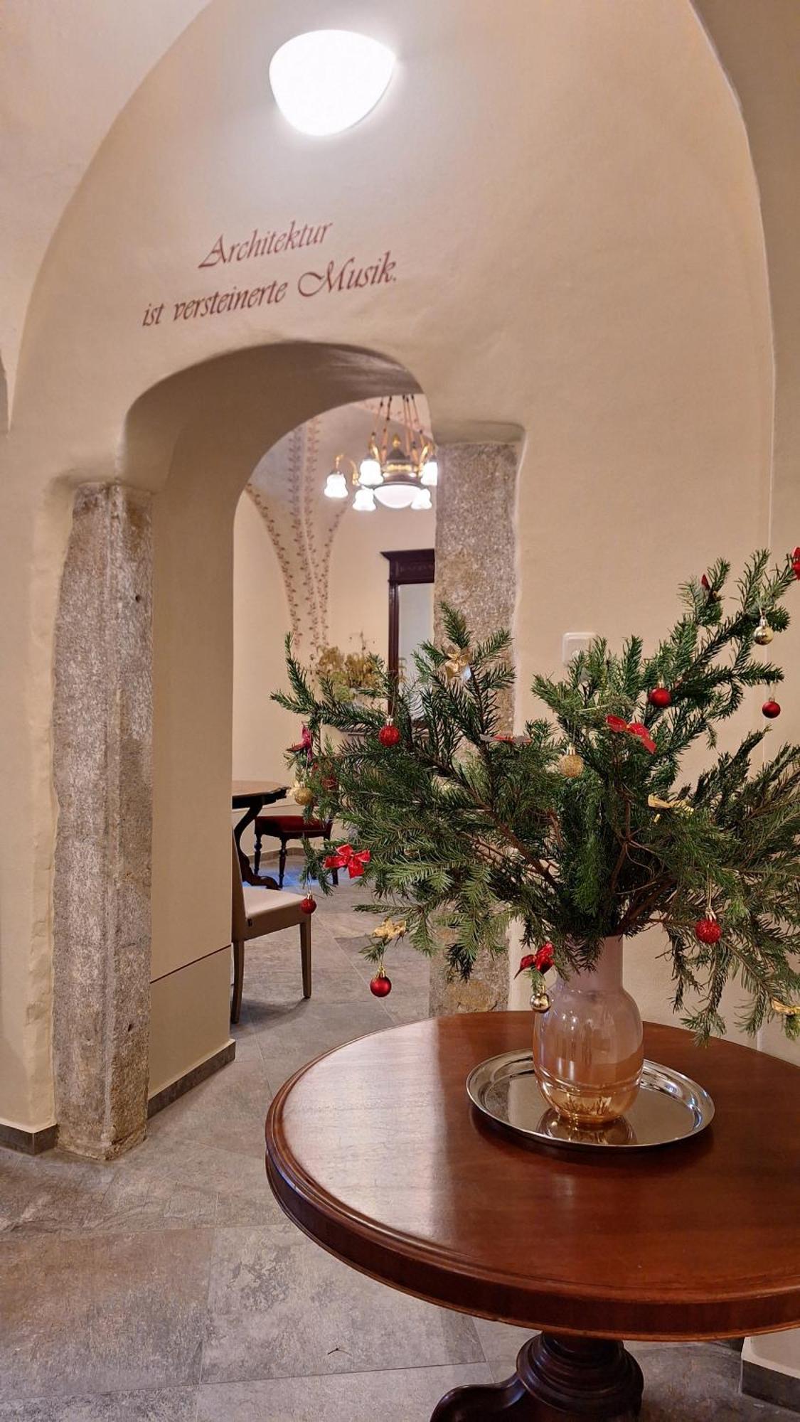 Stadtpalais Familien-Suite 4 Zimmer Mit Galerie Maximal 6 Personen 바우트젠 외부 사진