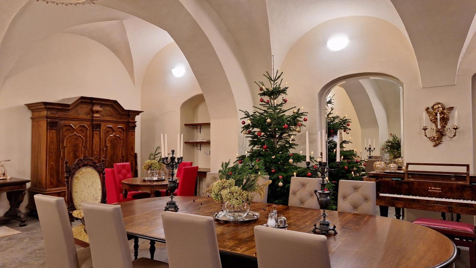 Stadtpalais Familien-Suite 4 Zimmer Mit Galerie Maximal 6 Personen 바우트젠 외부 사진