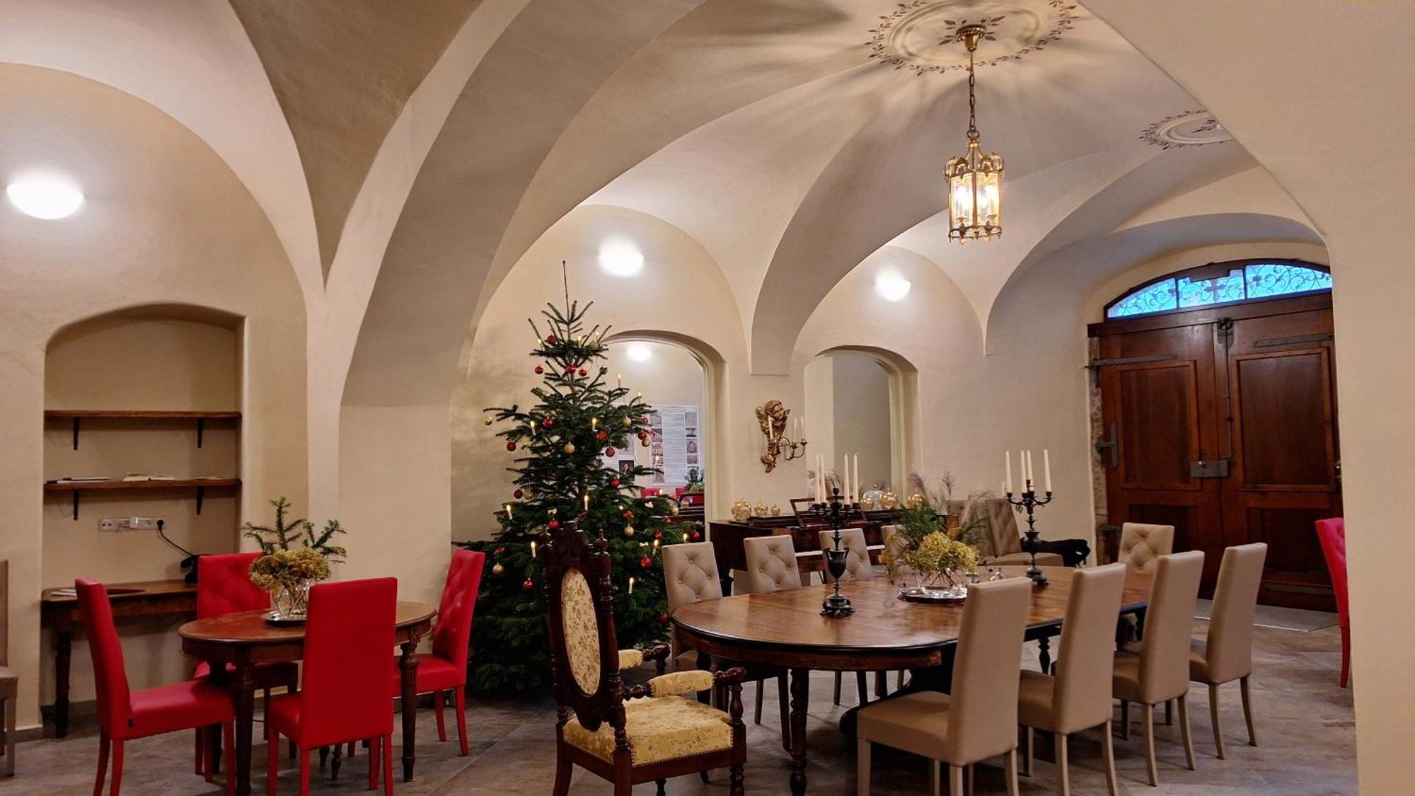Stadtpalais Familien-Suite 4 Zimmer Mit Galerie Maximal 6 Personen 바우트젠 외부 사진