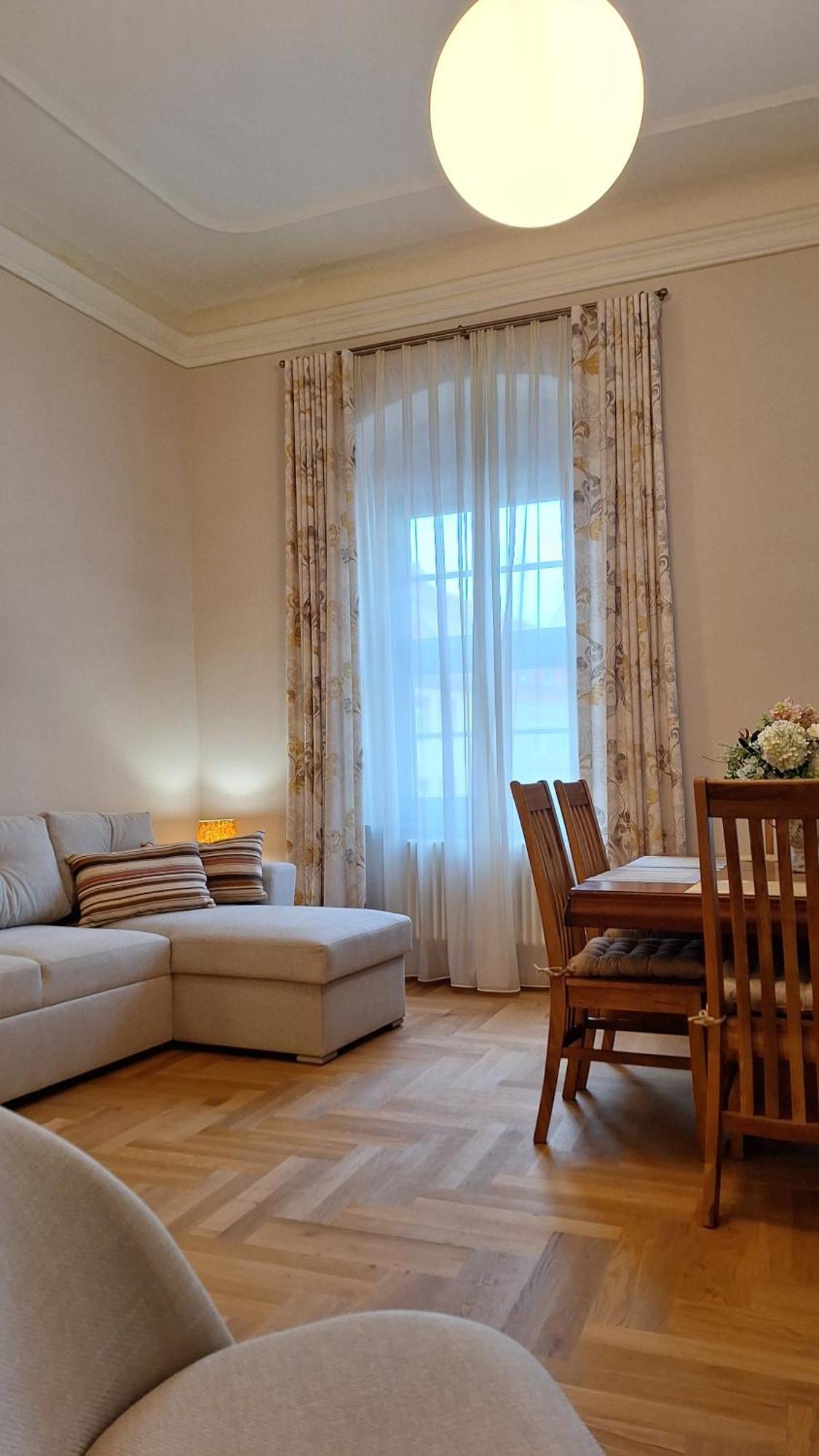 Stadtpalais Familien-Suite 4 Zimmer Mit Galerie Maximal 6 Personen 바우트젠 외부 사진