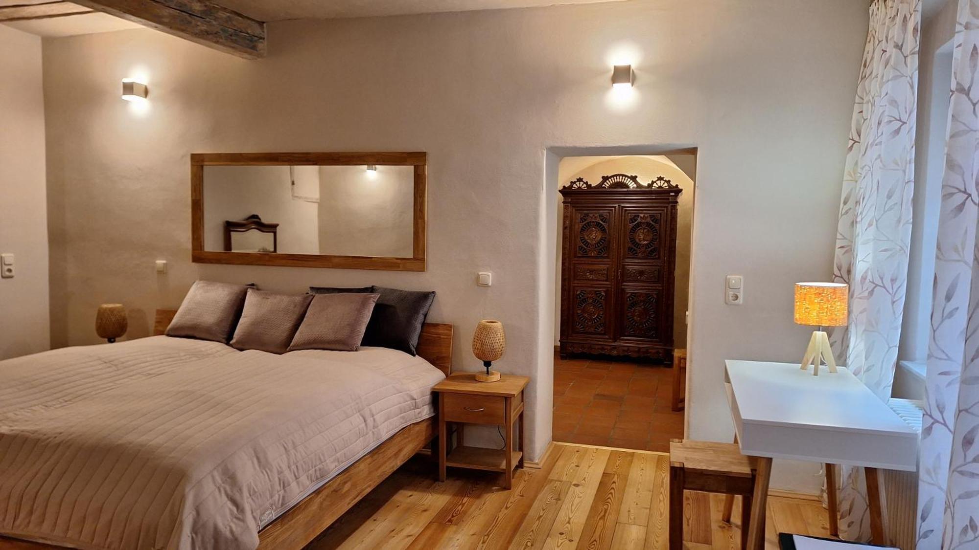 Stadtpalais Familien-Suite 4 Zimmer Mit Galerie Maximal 6 Personen 바우트젠 외부 사진