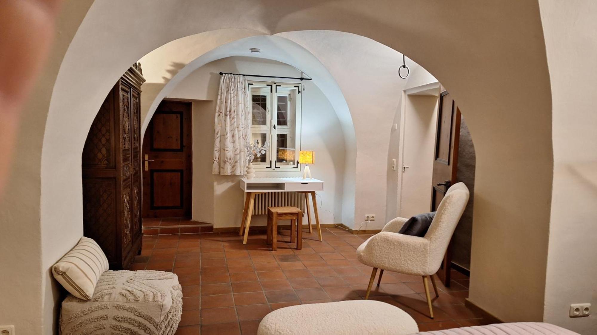 Stadtpalais Familien-Suite 4 Zimmer Mit Galerie Maximal 6 Personen 바우트젠 외부 사진